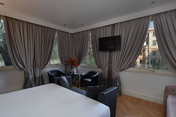 08 Suite Camere Hotel Principe Torlonia Roma