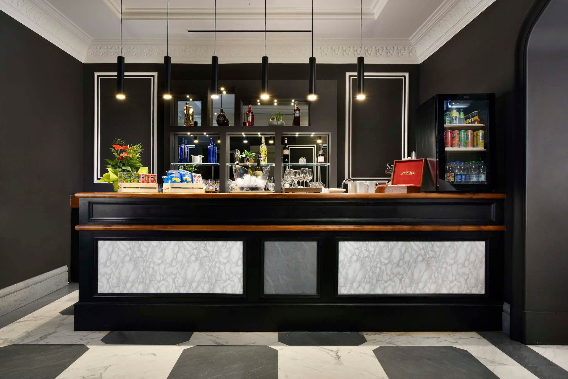 Honestybar Principeditorlonia Roma 10