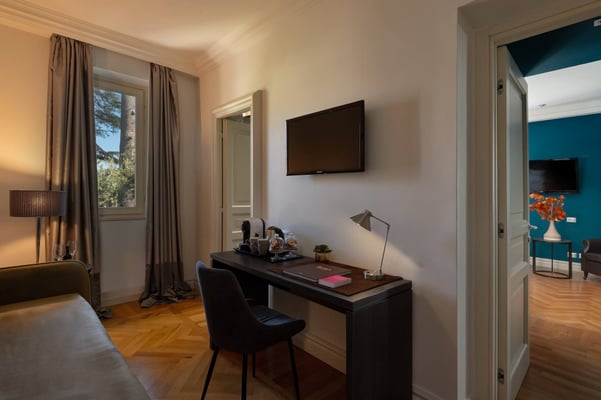 04 Suite Camere Hotel Principe Torlonia Roma